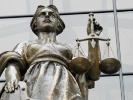 В Магадане осудили создателя теневого интернет-магазина