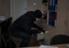 В Магадане задержали рецидивиста, совершившего серию краж