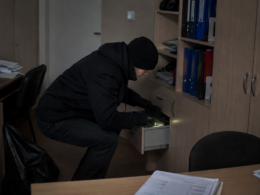 В Магадане задержали рецидивиста, совершившего серию краж