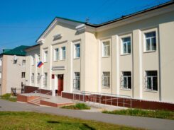 Магаданский суд признал смерть врача от ковида страховым случаем