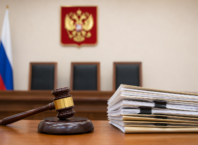 Имитировали стрельбу и напали на полицейских: в Магадане осудили участников пьяного дебоша