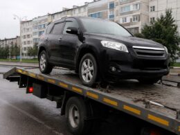 Житель Палатки выплатил миллионный долг по алиментам после ареста автомобилей