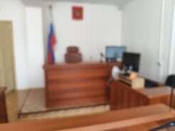 В Магадане пожилая женщина получила травму при падении — разбирался суд