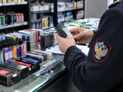 В Магадане предприниматели могут получить штраф из-за опасной никотинсодержащей продукции